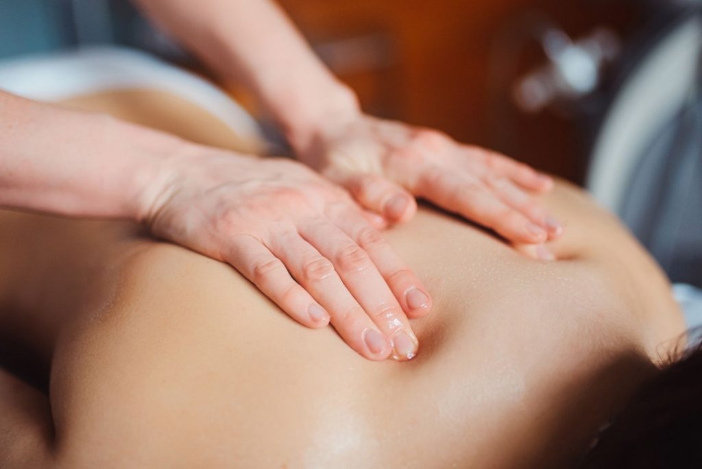Deep Tissue massage is a kind of massage technique used for treating muscle strains. It is especially popular with people in the sports arena.
